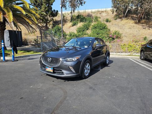 Used 2016 MAZDA CX-3 Touring FWD image 3