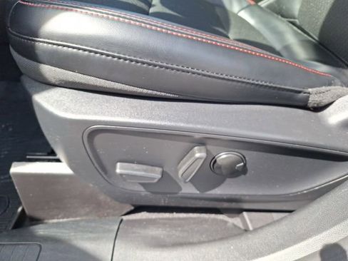 Certified 2025 Ford Escape ST-Line w/ Equipment Group 301A image 14