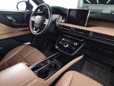 Used 2022 Lincoln Corsair Reserve w/ Equipment Group 201A image 25