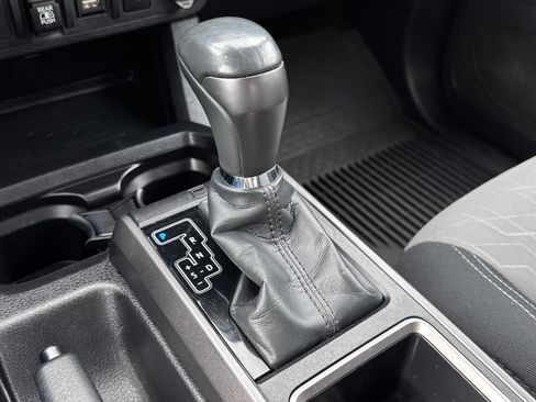 Used 2023 Toyota Tacoma TRD Sport image 21