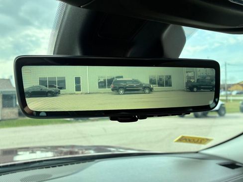 Used 2023 Jeep Grand Cherokee L Limited w/ Luxury Tech Group II image 29