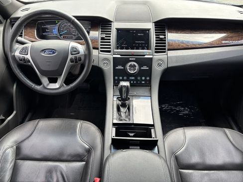 Used 2019 Ford Taurus Limited AWD/4WD image 21