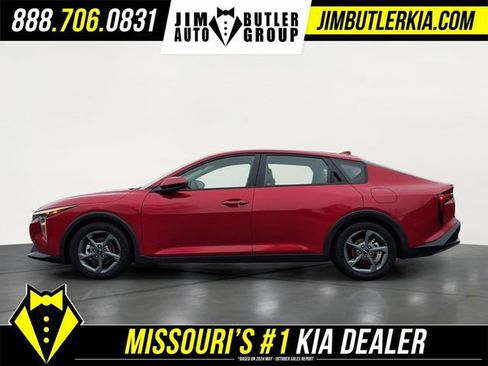 New 2025 Kia K4 LXS image 16