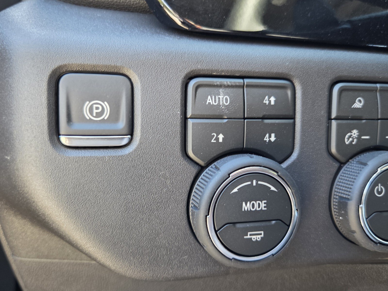 New 2026 Chevrolet Silverado 1500 RST w/ RST All Star Premium Package AWD/4WD image 33