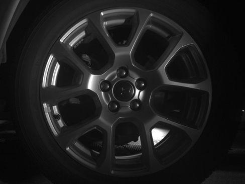 Used 2025 Jeep Compass Limited image 14