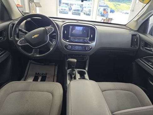 Used 2020 Chevrolet Colorado LT RWD image 11