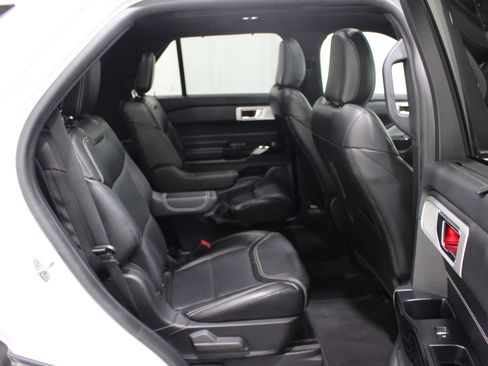 Used 2022 Ford Explorer ST w/ Equipment Group 401A AWD/4WD image 27