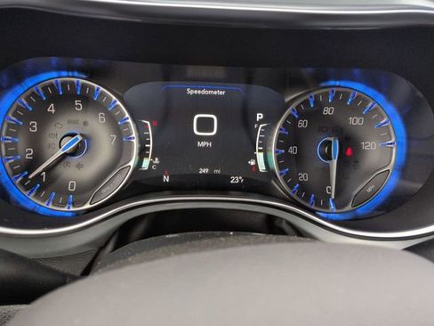 New 2026 Chrysler Pacifica Limited w/ S Appearance Package image 17