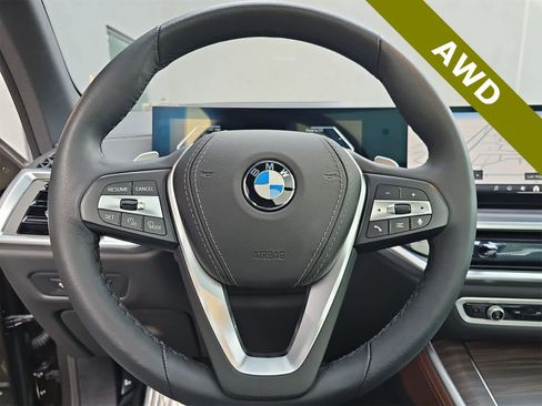 Used 2025 BMW X5 xDrive40i w/ Parking Assistance Package image 19