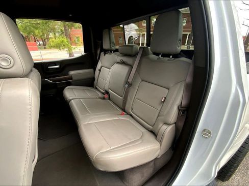 Used 2020 GMC Sierra 1500 SLT w/ SLT Premium Package image 21