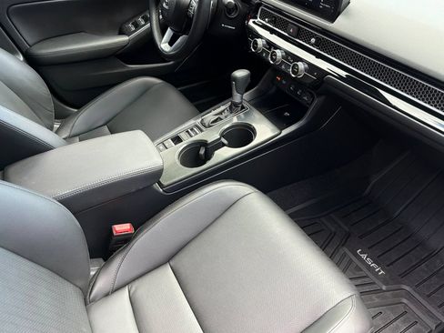 Used 2025 Honda Civic Sport Touring image 19