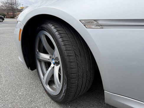 Used 2010 BMW 650i Coupe image 24