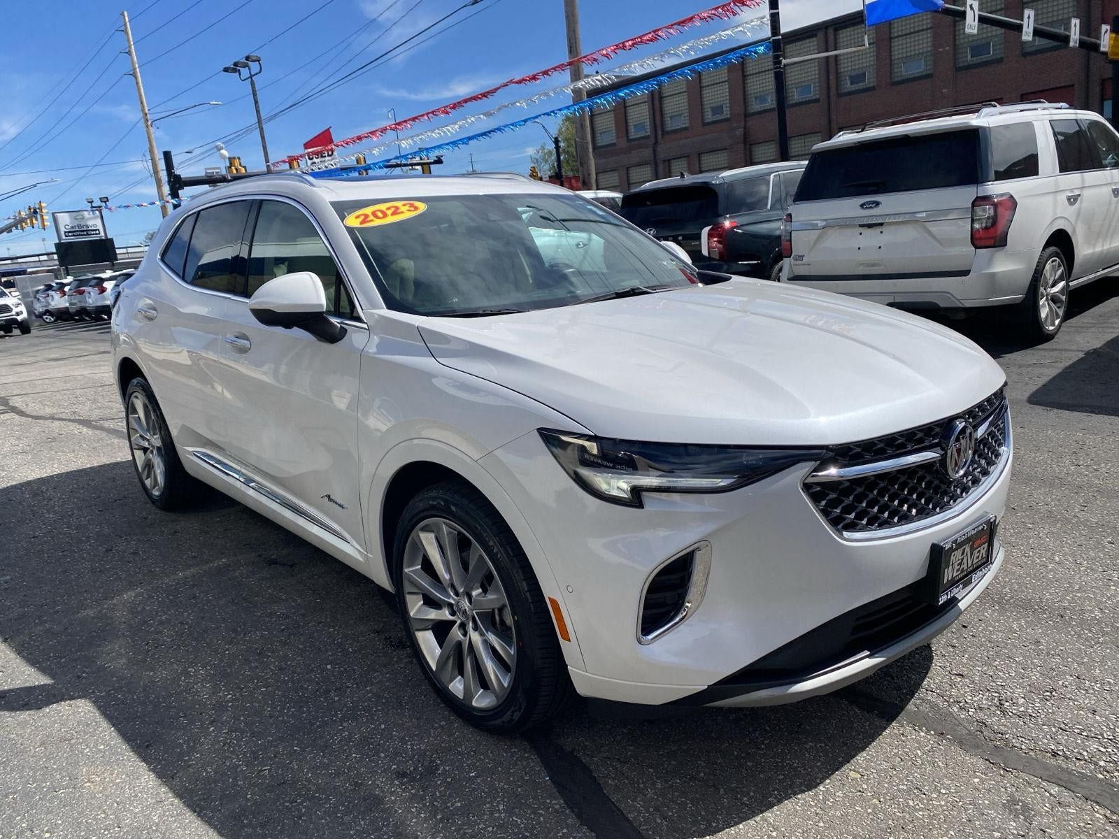 Used 2023 Buick Envision Avenir AWD/4WD image 11