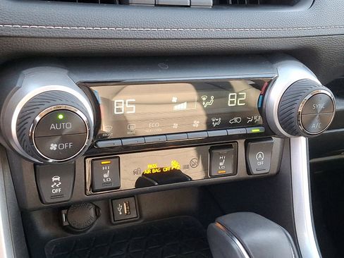 Certified 2023 Toyota RAV4 XLE Premium image 16