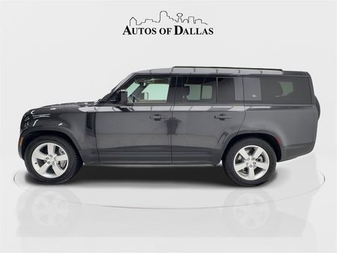 Used 2023 Land Rover Defender 130 First Edition image 7