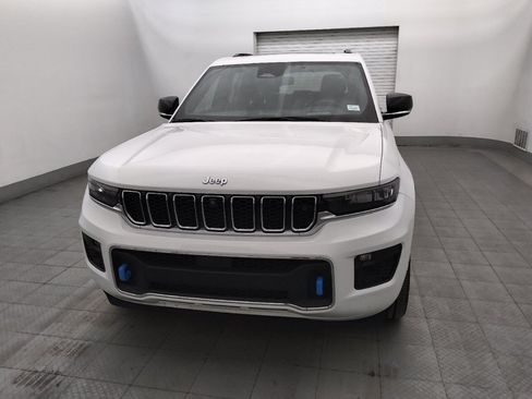 Used 2022 Jeep Grand Cherokee Overland w/ Advanced Protech Group III AWD/4WD image 15