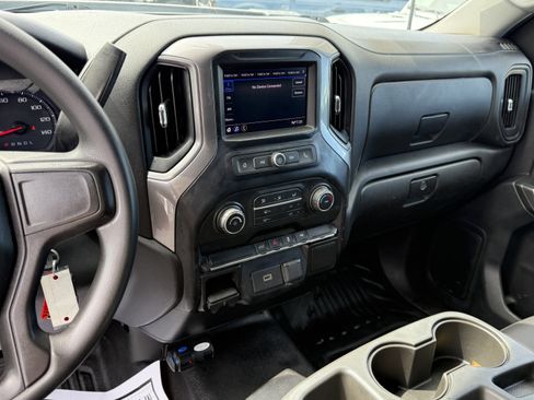 Used 2020 Chevrolet Silverado 2500 W/T w/ WT Convenience Package image 13