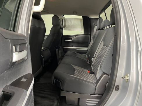Used 2018 Toyota Tundra SR5 AWD/4WD image 13