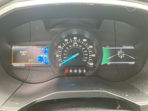 Used 2017 Ford Edge Titanium w/ Technology Package image 19