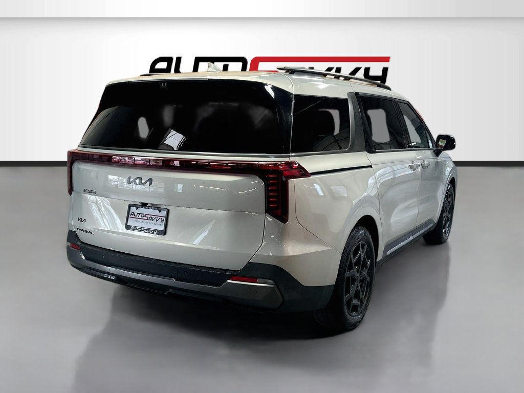 Used 2025 Kia Carnival SX Prestige FWD image 7