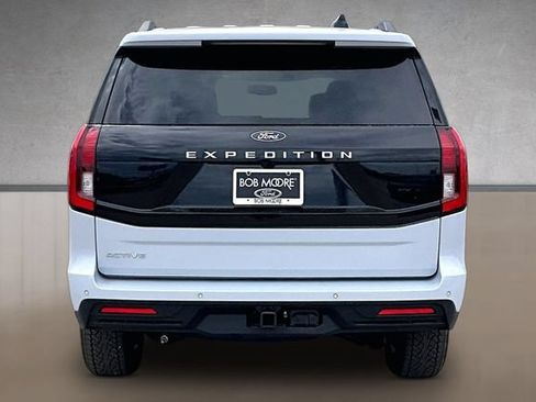 New 2026 Ford Expedition Active AWD/4WD image 4