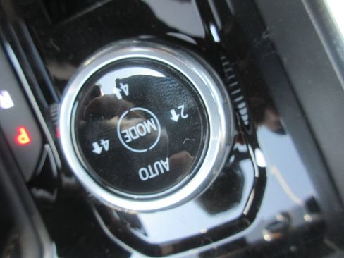 New 2026 GMC Canyon AT4 w/ Technology Plus Package AWD/4WD image 16