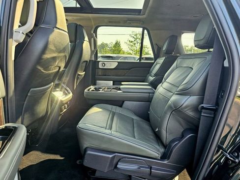 Used 2023 Lincoln Navigator L Black Label AWD/4WD image 27