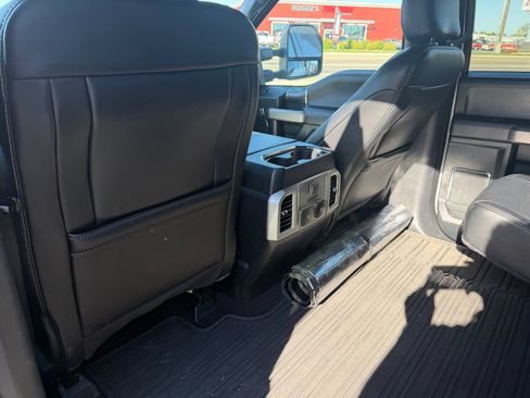 Used 2020 Ford F150 Lariat w/ Equipment Group 502A Luxury AWD/4WD image 13