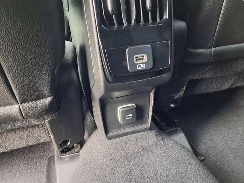 Used 2025 Jeep Compass Limited AWD/4WD image 26