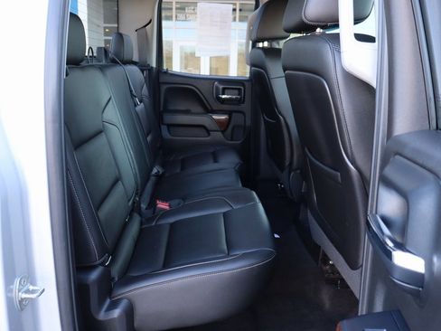 Used 2015 GMC Sierra 2500 SLT image 16