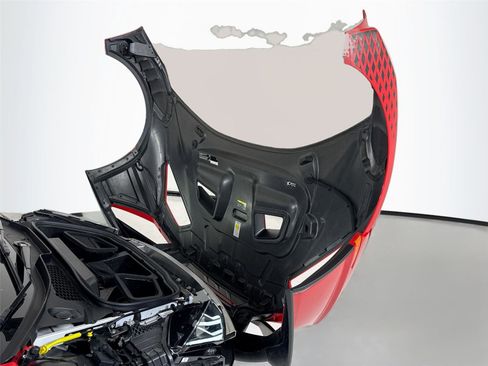 Used 2022 Lamborghini Huracan STO image 34