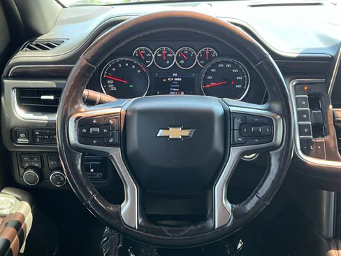 Used 2021 Chevrolet Tahoe LT w/ LT Signature Package AWD/4WD image 22
