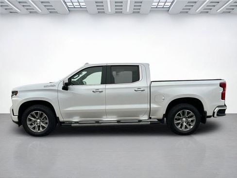 Used 2022 Chevrolet Silverado 1500 High Country w/ Safety Package II image 7