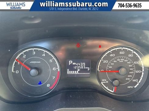 Used 2017 Subaru Impreza 2.0i image 10