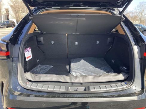 New 2026 Lexus NX 350h FWD w/ Cold Area Package image 8