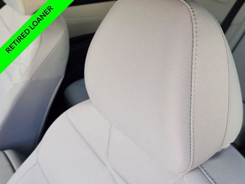 New 2026 Hyundai Tucson SE image 12