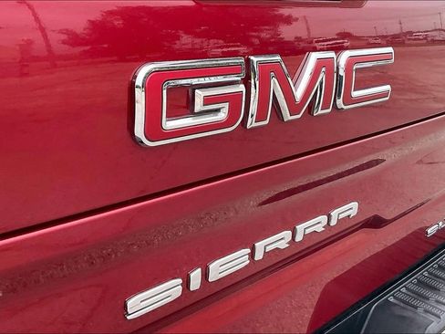Used 2020 GMC Sierra 1500 SLT RWD image 27
