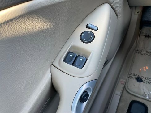 Used 2010 Chevrolet Corvette Grand Sport w/ Preferred Equipment Group image 18