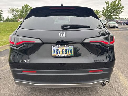 Used 2023 Honda HR-V Sport image 11