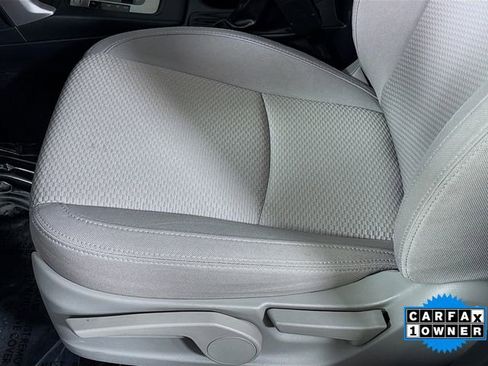 Used 2015 Subaru Forester 2.5i w/ Alloy Wheel Package image 17