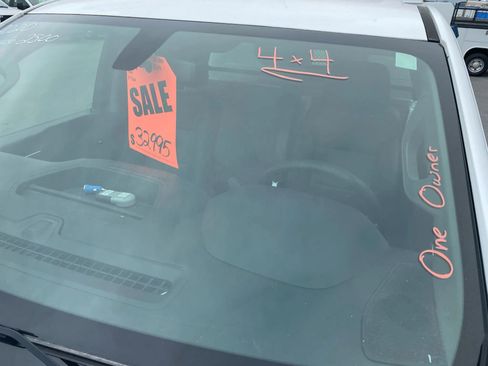 Used 2020 Chevrolet Silverado 2500 W/T w/ WT Fleet Convenience Package image 4