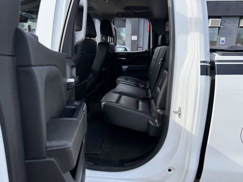 Used 2018 Chevrolet Silverado 1500 LT w/ Rally 2 Edition image 18