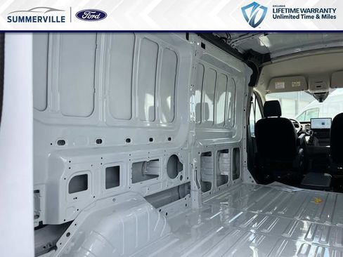 New 2026 Ford Transit 250 148 Medium Roof RWD image 19