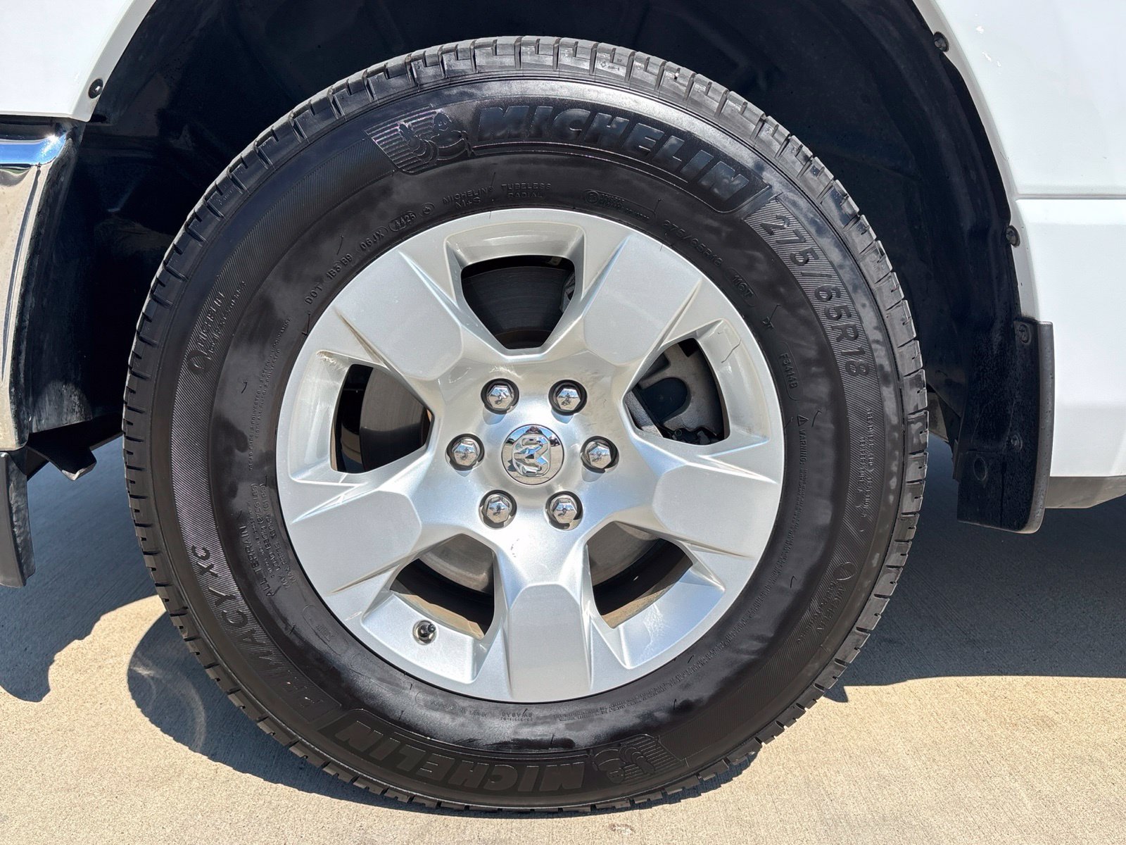 Used 2022 RAM 1500 Big Horn AWD/4WD image 10