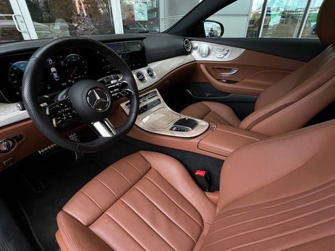 Used 2023 Mercedes-Benz E 450 E 450 image 32