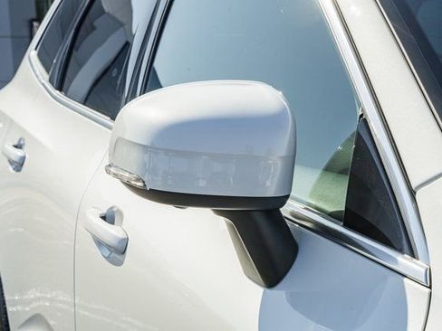 Used 2023 Volvo XC60 B5 Plus w/ Protection Package Premier image 16