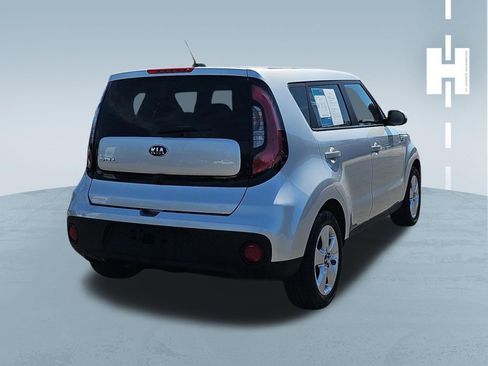 Used 2019 Kia Soul FWD image 4