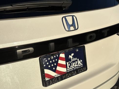 Used 2023 Honda Pilot EX-L image 7