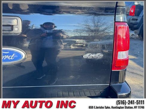 Used 2010 Ford Explorer Sport Trac XLT image 35