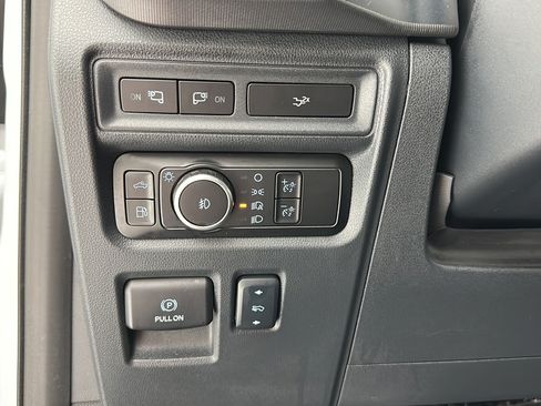 Used 2024 Ford F150 Lariat AWD/4WD image 25